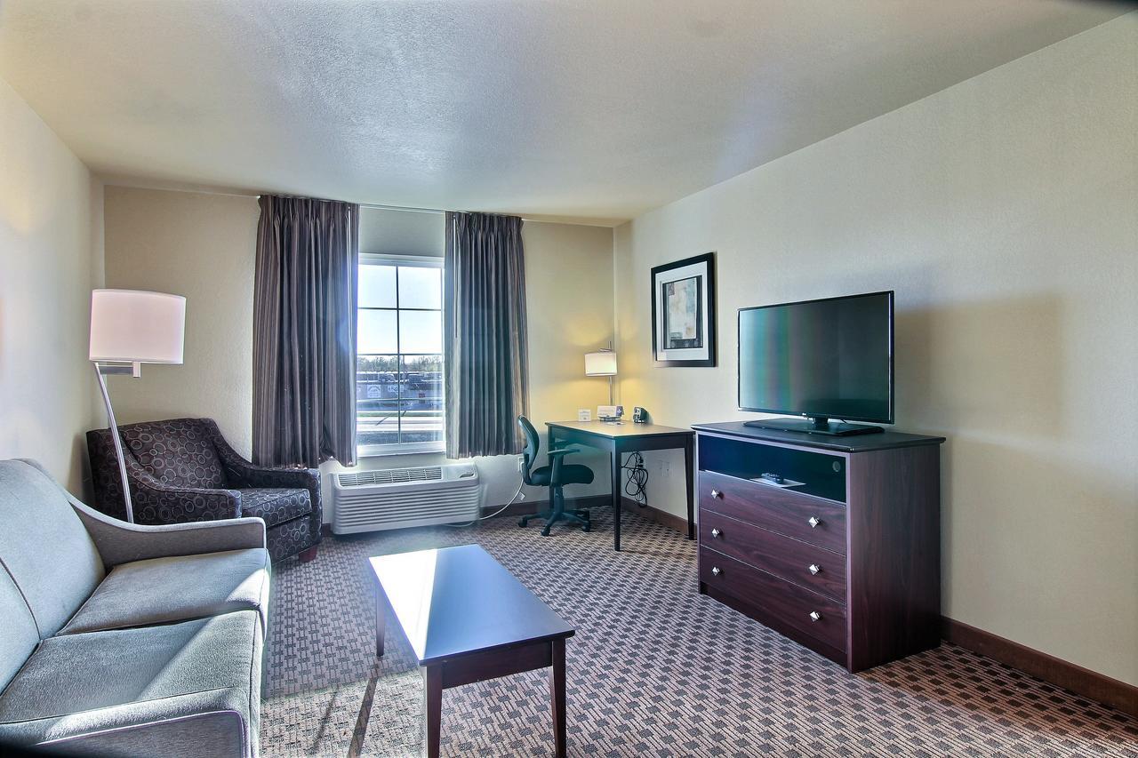 Cobblestone Hotel & Suites - Mccook Kültér fotó