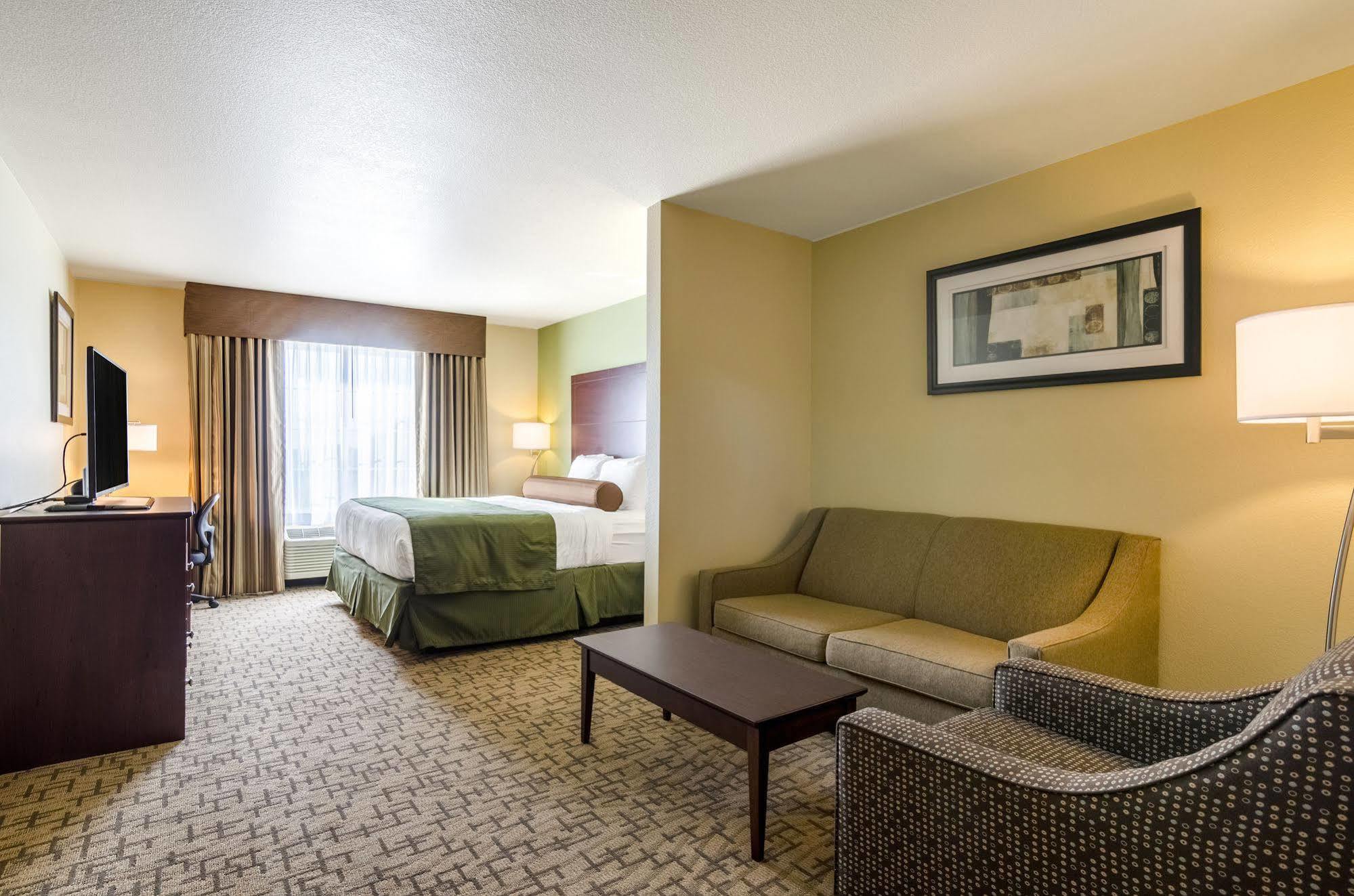 Cobblestone Hotel & Suites - Mccook Kültér fotó