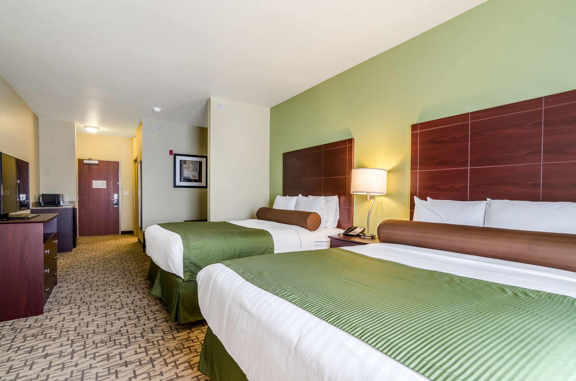 Cobblestone Hotel & Suites - Mccook Kültér fotó