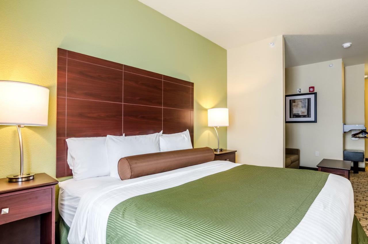 Cobblestone Hotel & Suites - Mccook Kültér fotó